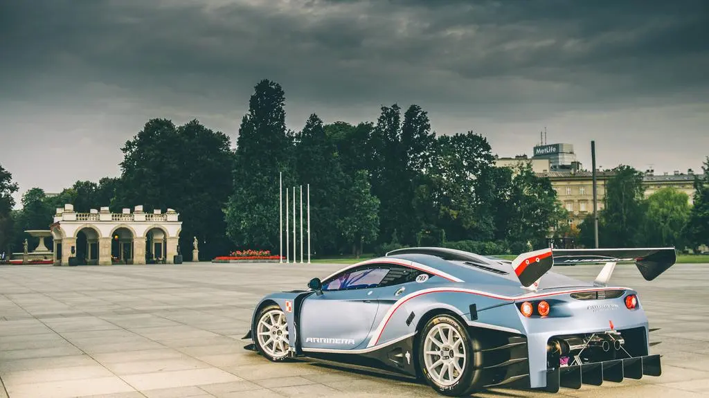 Arrinera Husarya