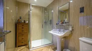 Craigendarroch House - łazienka