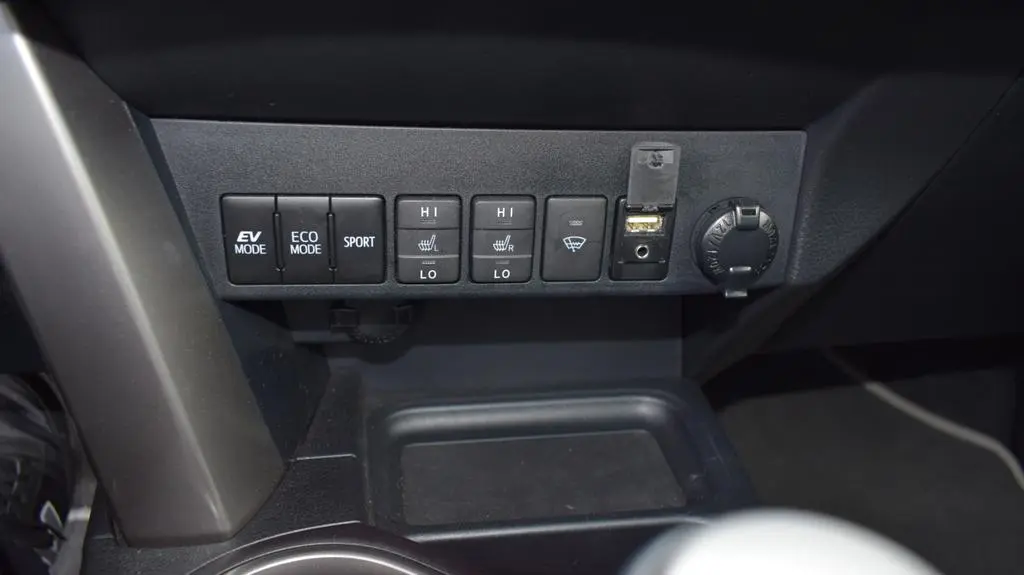 RAV4 IV