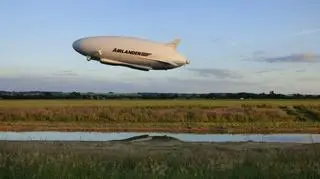 Warty 32 mln funtów Airlander 10 to połączenie samolotu i sterowca