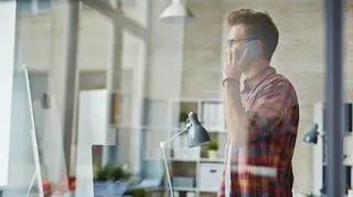 Zdalny asystent Brella 