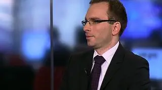 Około 2 mld zł rząd chce przeznaczyć na pomoc dla powodzian. Na 6 tys. zł mogą liczyć ci, którzy zostali bez środków do życia, a nawet na 20 tys. zł na remont zalanego mieszkania czy domu. Nawet na 100 tys. zł mogą liczyć ci, którzy stracili w powodzi cały dobytek, ale dopiero po orzeczeniu rzeczoznawcy - mówi Marcin Zimny z kancelarii Cameron McKenna.