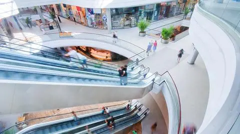 Galerie handlowe wydłużają godziny pracy w związku z zakazem handlu