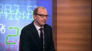 Rosnąca produkcja przemysłowa nastraja optymizmem, ale przed nami nadal spowolnienie strefy euro - mówi Maciej Reluga, główny ekonomista BZ WBK.