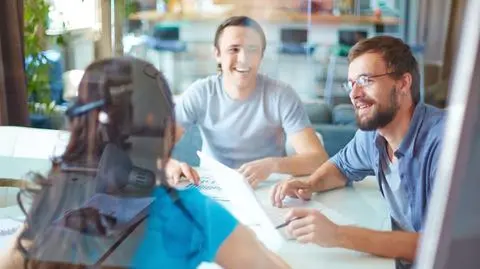 Morawiecki zapowiada obniżkę CIT-u. Komentarze ekspertów