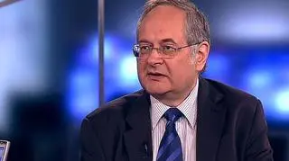 Ja byłbym bardzo ostrożny- tak, Andrzej Raczko, komentuje w TVN CNBC ewentualne plany zmiany podatków. Zdaniem byłego minister finansów rząd powienien przyjrzieć się wpływom budżetowym, takim jak VAT,a dopiero poźniej dokonywać zmian w opodatkowaniu.