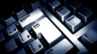 Hakerzy wykradli ponad 100 terabajtów danych