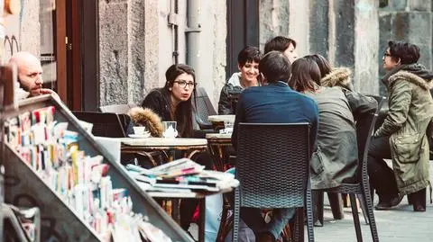 Nowa moda na kawiarnie z płatkami w Warszawie, Londynie, Nowym Jorku