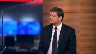 Zaskakująca poprawa nastrojów w polskim przemyśle. W lipcu mierzący je indeks PMI urósł z ponad 51 do 52,9 punktu. To znacznie powyżej oczekiwań analityków, którzy spodziewali się, że indeks spadnie do 50,5 punktu. O najnowszych danych z polskiej gospodarki rozmawialiśy z Ignacym Morawskim, ekonomistą Polskiego Banku Przedsiębiorczości.