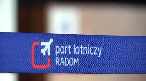 Radom. Podpisano umowę na wydłużenie drogi startowej na lotnisku