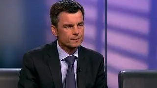 W maju saldo wpłat i umorzeń w funduszach inwestycyjnych może być pierwszy raz w tym roku dodatnie - prognozuje w TVN CNBC Biznes Tomasz Publicewicz z firmy Analizy Online. A wszystko za sprawą lepszych nastrojów na warszawskiej giełdzie. O to, jakie fundusze najczęściej wybierają Polacy i czy już odzyskują do nich zaufanie, gościa programu "Pieniądze od Rana" pytał Robert Stankiewicz.