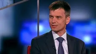 Kwiecień był drugim z kolei dobrym miesiącem dla klientów TFI. Towarzystwa zanotowały średnio 10 procentowy wzrost licząc mdm, a aktywa, którymi zarządzały w kwietniu to 77 mld złotych - powiedział w TVN CNBC Biznes Zbigniew Jagiełło, prezes Pioneer PKO TFI. Jednak zdaniem Tomasza Publicewicza, prezes jest zbytnim optymistą. Analizy Online szacują aktywa TFI na koniec kwietnia na około 74 mld zł.