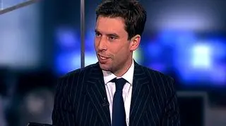 EBOiR wesprze Asseco SEE 22 mln euro, decyzję musi jeszcze zaakceptować zarząd EBOiR. EBOiR chce objąć za 15 mln euro nowe akcje Asseco SEE. Bałkańskie Asseco razem z emisją dla EBOiR przeprowadzi ofertę nowych akcji dla inwestorów kwalifikowanych, jej wartość nie przekroczy 15 mln euro. Po emisji akcji przewidują debiut na GPW. Asseco SEE wyda pieniądze od EBOiR i inwestorów kwalifikowanych na przejęcia. Ma cztery firmy na oku. Jakie? O to pytaliśmy Piotra Jeleńskiego, prezesa Asseco South Eastern Europe w programie "Rynki dnia".