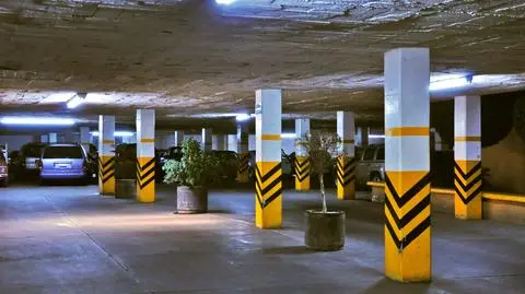 "Miejsce przynależne", "współwłaśność hali" - uważaj na te terminy kupując miejsce parkingowe