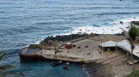 Na wyspie Pitcairn mieszka obecnie około 50 osób