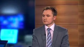 Dom Inwestycyjny BRE Banku SA, po spotkaniu z zarządem Boryszewa, wciąż kupowanie akcji spółki. Jakub Szkopek, analityk DI BRE, z którym rozmawialiśmy w Dniu na Rynkach uważa, że w drugiej połowie roku segment Automotive powinien być lepszy dla Boryszewa niż pierwsze sześć miesięcy roku. To dlatego Jakub Szkopek, analityk DI BRE twierdzi, że spółka dowiedzie prognozę na 2011 rok.