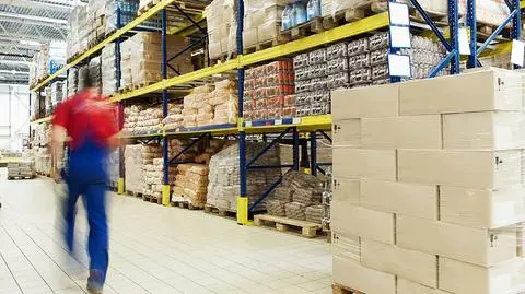 Koronawirus a sklepy. Zmiany w godzinach dla seniorów