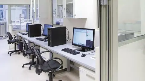 ARTYKUŁ SPONSOROWANY: Laboratorium, w którym uczą małych chemików. "Być może wyrośnie z nich przyszły noblista"