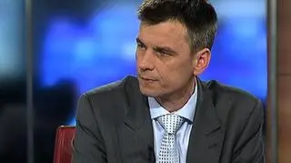 Kwiecień był kolejnym dobrym miesiącem dla funduszy inwestycyjnych. Mimo nienajlepszej sytuacji na rynkach, wartość zgromadzonych w nich aktywów wzrosła o prawie 3 mld zł do poziomu 104 mld zł. Na ten wynik w 40% złożyły się  dodatnie stopy zwrotu, co oznacza, że do funduszy wpłacono o prawie półtora miliarda więcej niż z nich wypłacono. O wynikach TFI w kwietniu Marek Tejchman w programie "Rynki Dnia" rozmawiał z Tomaszem Publicewiczem z Analizy Online 