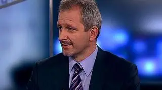 Spółka Konsorcjum Stali, zajmująca się przetwórstwem i dystrybucją wyrobów hutniczych, wyniki pierwszego półrocza 2009 roku były dużo słabsze niż się spodziewano. Czy jest to spowodowane słabym okresem dla całej branży czy jakimiś innymi czynnikami, pytaliśmy prezesa Konsorcjum Stali, Roberta Wojdynę.