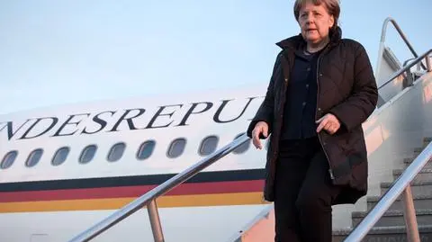 Merkel i Abe nie widzą obecnie szans na powrót Rosji do G8
