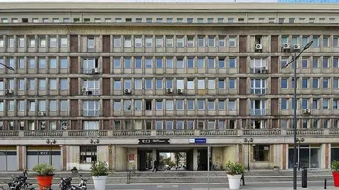 Agenci CBA weszli do siedziby KNF