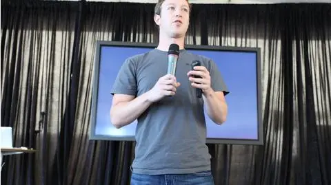 Zuckerberg po latach otrzyma dyplom Harvarda