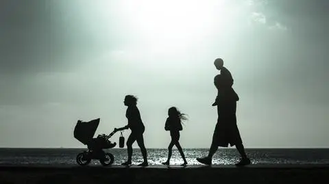 Komorowski podpisał projekt ustawy rodzinnej