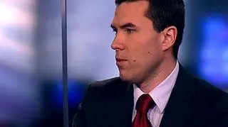 Polska Agencja Rozwoju Przedsiębiorczości broni się przed zarzutami przyznania 220 milionów złotych unijnych dotacji 6-ściu powiązanym ze sobą firmom. Według naszych informacji - spółki, które dostały dotacje po 30-40 milionów złotych zostały założone w ciągu dwóch dni roboczych a w zarządach pojawiają się te same nazwiska. Według wiceministra rozwoju regionalnego, Waldemara Sługockiego, PARP nie popełnił błędu. O tym dla kogo tak na prawdę są dotację PARP-u i na jakich zasadach są przyznawane, porozmawialiśmy z menedżerem w zespole dotacji i ulg inwestycyjnych Deloitte Michałem Turczykiem, w magazynie "Bilans"