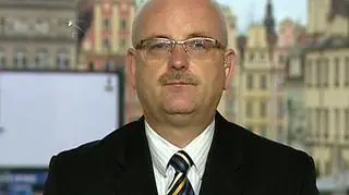 TelForceOne będzie sprzedawać ofertę sieci komórkowej "wRodzinie", która jest wspólnym projektem Fundacji Lux Veritatis ojca Rydzyka i firmy CenterNet znanego inwestora Romana Karkosika. O nowej sieci mobilnej oraz sytuacji spółki rozmawialiśmy w "Rynkach Dnia" z Wiesławem Żywickim, prezesem TelForceOne.