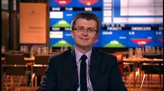 Polska Grupa Energetyczna odwraca się od inwestycji za granicą. Zawiesza swoje zaangażowanie w budowę elektrowni jądrowej w Visaginas na Litwie i rezygnuje z rozmów o zakupie energii elektrycznej z Kaliningradu. Prezes PGE Tomasz Zadroga tłumaczył w TVN CNBC, że jego firma chce się teraz skupić na krajowych inwestycjach, które są bardziej opłacalne.