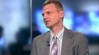 Istotne jest pozyskanie inwestora, który chciałby wykorzystać to, że Swarzędz jest na giełdzie, mówi Robert Jędrzejowski, likwidator spółki Swarzędz i prezes Sovereign Capital. Zamierza on zwołać WZA Swarzędza w ciągu najbliższych dwóch 2 tygodni. Wszyscy pracownicy likwidowanej spółki zostaną zwolnieni, zamknięte zostaną też ostatnie działające sklepy Swarzędza.