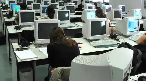 Emerytury w Polsce. Praca w szczególnych warunkach, kobieta wygrała z ZUS - wyrok SN