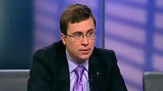 Czy im bardziej wszyscy zapewniają, że nas system bankowy jest bezpieczny, tym Polacy coraz bardziej sceptycznie do tego podchodzą? Jacek Borowski, główny ekonomista Invest Banku, podziela ogólne zapewnienia. Co więcej podkreśla, że spowolnienie gospodarcze w Polsce nadejdzie, jednak nie z powodu amerykańskiego kryzysu a przez zbyt szybki rozwój polskiej gospodarki.