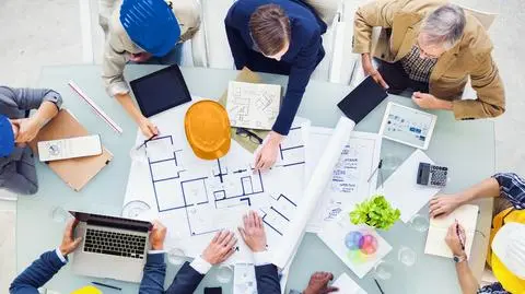 Work Service: 39 proc. pracodawców planuje rekrutować Ukraińców