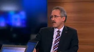 Pracodawcy narzekają na niedouczonych absolwentów, a świeżo upieczeni magistrowie na brak wymarzonej pracy. Problemem jest niedopasowanie oferty kształcenia na uczelniach wyższych do realiów rynkowych. Jakie umiejętności powinien posiadać absolwent i co powinien zrobić, aby nie zasilić rzeszy młodych bezrobotnych? Rozmowa z G. Turniakiem ze Stowarzyszenia Konsultantów Kariery