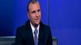 W tym cyklu zwykle przedstawiamy propozycje dla inwestorów mających wolny milion złotych na inwestycje. Adam Zaremba, zarządzający Superfunds TFI proponuje portfel dla inwestora, dla którego milion to całość jego oszczędności. Akcje krajowe i zagraniczne, surowce, nieruchomości i NewConnect. Czy to przepis na czysty zysk?