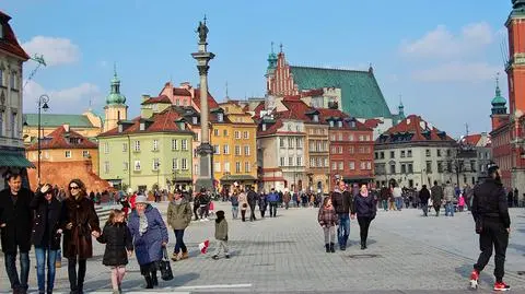 Polska ponosi wyższe koszty obsługi długu i zwiększa deficyt