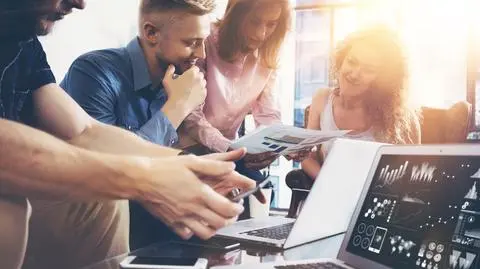 Pracodawcy potrzebują młodych pracowników