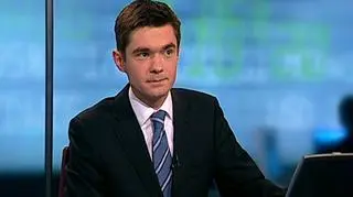 Pan Mariusz zaproponował nam zakup akcji spółki Dębica. Wyniki spółki są dobre. Czy w momencie kiedy rosną raty kredytowe, ochoczo będziemy kupować nowe opony? Czy ryzykowny zakup może przynieść zyski?