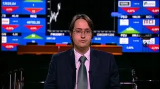 Autostradowy plan A nie wyszedł - dlatego GDDKiA na prędce napisała plan B. Grozi zerwaniem kontraktu chińskiej spółce COVEC. Ta od tygodni zalega z płatnościami podwykonawcom, którzy przerwali budowę odcinka autostrady od Łodzi do Warszawy. Zdaniem Macieja Stokłosy, analityka DI BRE, problemy Covec pokazują, że zagraniczne firmy będą się z polskiego rynku wycofywać. Bo nie są w stanie wytrzymać konkurencji cenowej, którą sami narzucili.