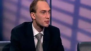 Egipt, Chorwacja a może Włochy? Jak już wybierzemy wymarzoną ofertę wakacyjną zastanawiamy się jakie wziąść pieniądze: euro, dolary? A może po prostu jedno i drugie? A jako trzecią możliwość karta kredytowa? Czy opłaca się korzystać z bankomatów albo płacić kartą w sklepach restauracji? O tym w porannym programie Robert Stankiewicz rozmawiał z Jarosławem Sadowskim, analitykiem Expandera.