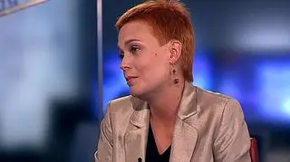 O 3,5 proc wzroście PKB mówią założenia Rady Ministrów do przyszłorocznego budżetu. Mamy niewiele sugestii, co będzie się działo w przyszłym roku po stronie wydatków - mówi Marta Petka-Zagajewska, ekonomistka Raiffeisen Bank Polska. Jej zdaniem nie ma szans na szybkie reformy, a oszczędności politycy mogą szukać w płacach sektora budżetowego lub podwyższając akcyzę na wyroby tytoniowe.