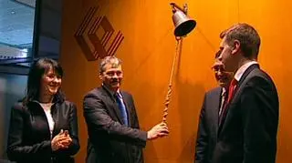 BSC Drukarnia Opakowań, jako pierwsza w tym roku zadebiutowała na warszawskiej GPW. Środki z emisji spółka chce wykorzystać m.in. na zakup i dokapitalizowanie drukarni fleksograficznej o profilu etykiet samoprzylepnych. Na ten cel chce wydać 36,7 mln zł. Kolejne 19,8 mln zł zamierza przeznaczyć na przeobrażenie firmy zależnej BSC Etykiety w wysoko wyspecjalizowany zakład produkujący opakowania i ulotki farmaceutyczne.