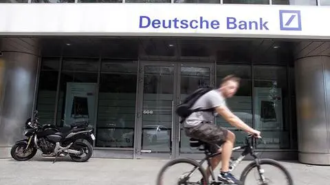 Deutsche Bank tnie zatrudnienie o tysiące osób