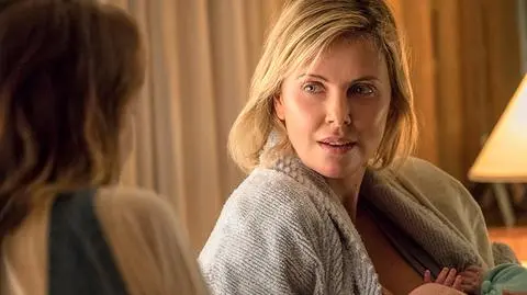 Charlize Theron w nowej roli - przegląd kulturalny w TVN24 BiS