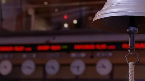 Epidemia koronawirusa - polska giełda, waluty, złoty - wpływ