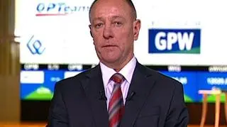 Opteam udanie zadebiutował na GPW. Jest 386 spółką na warszawskim parkiecie. Janusz Bober, prezes Opteam S.A. mówi, że ok. 60% terminali spółki umożliwia dokonywanie płatności bezstykowej. Istotnym segmentem rozwoju spółki będzie implementacja dodatkowych usług do kart.