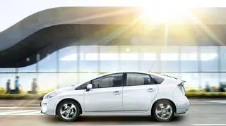 Toyota Prius to flagowy model hybrydowy japońskiego koncernu