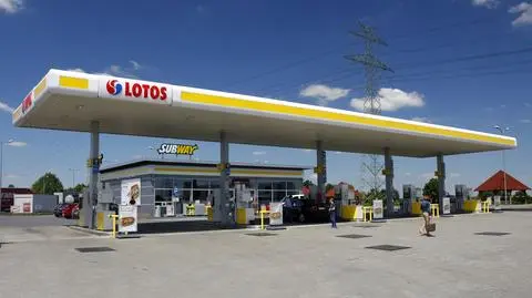 Członkowie Solidarności dostaną zniżki na stacjach paliw Lotos
